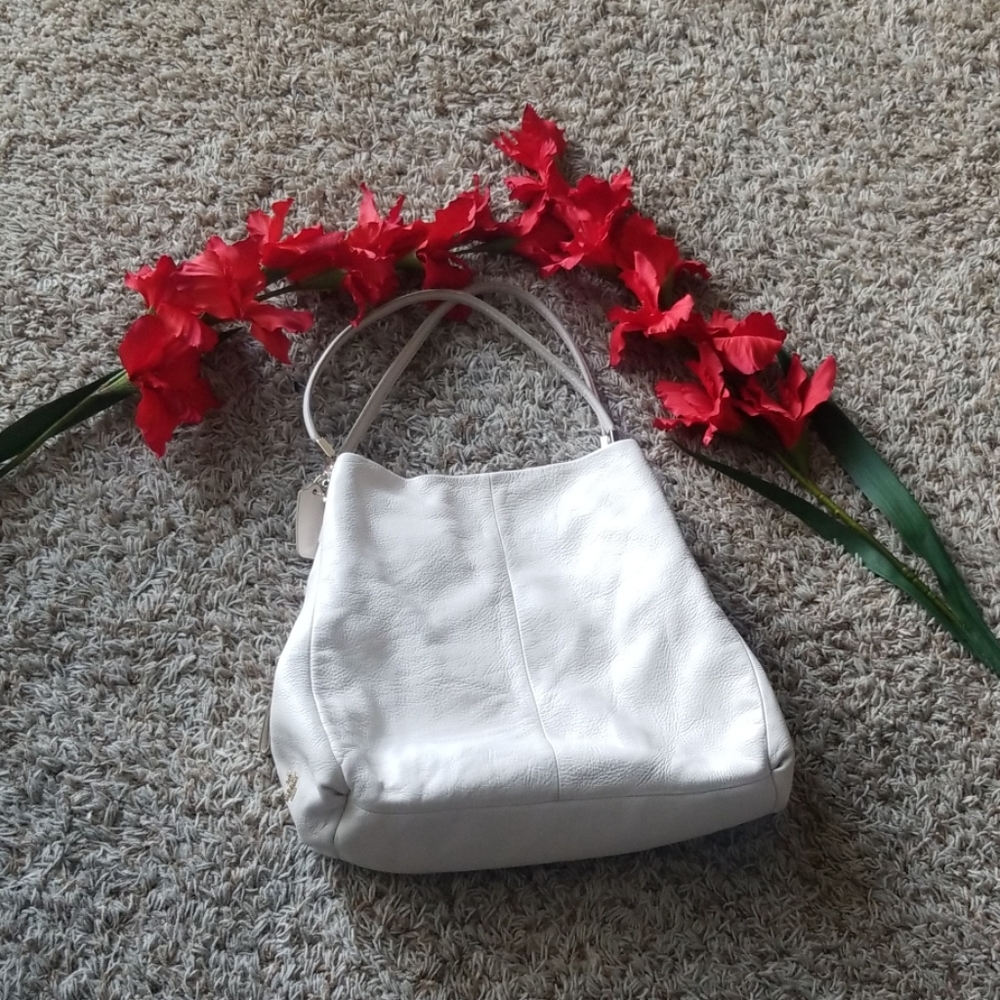 Coach Purse  #5722126